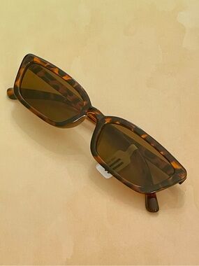 Free People Tortoiseshell Rectangular Slim Sunglasses - Brown Lenses